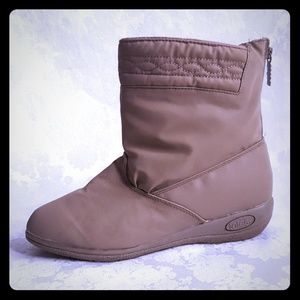 totes womens jennifer2 winter waterproof zip boots